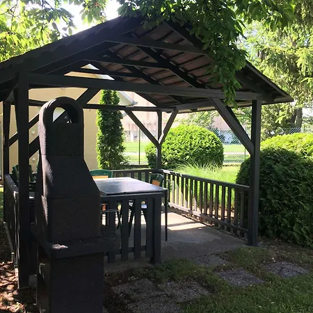 In - Balaton 18816 Дом отдыха *