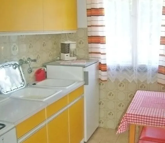 בית נופש In - Balaton 18816 *